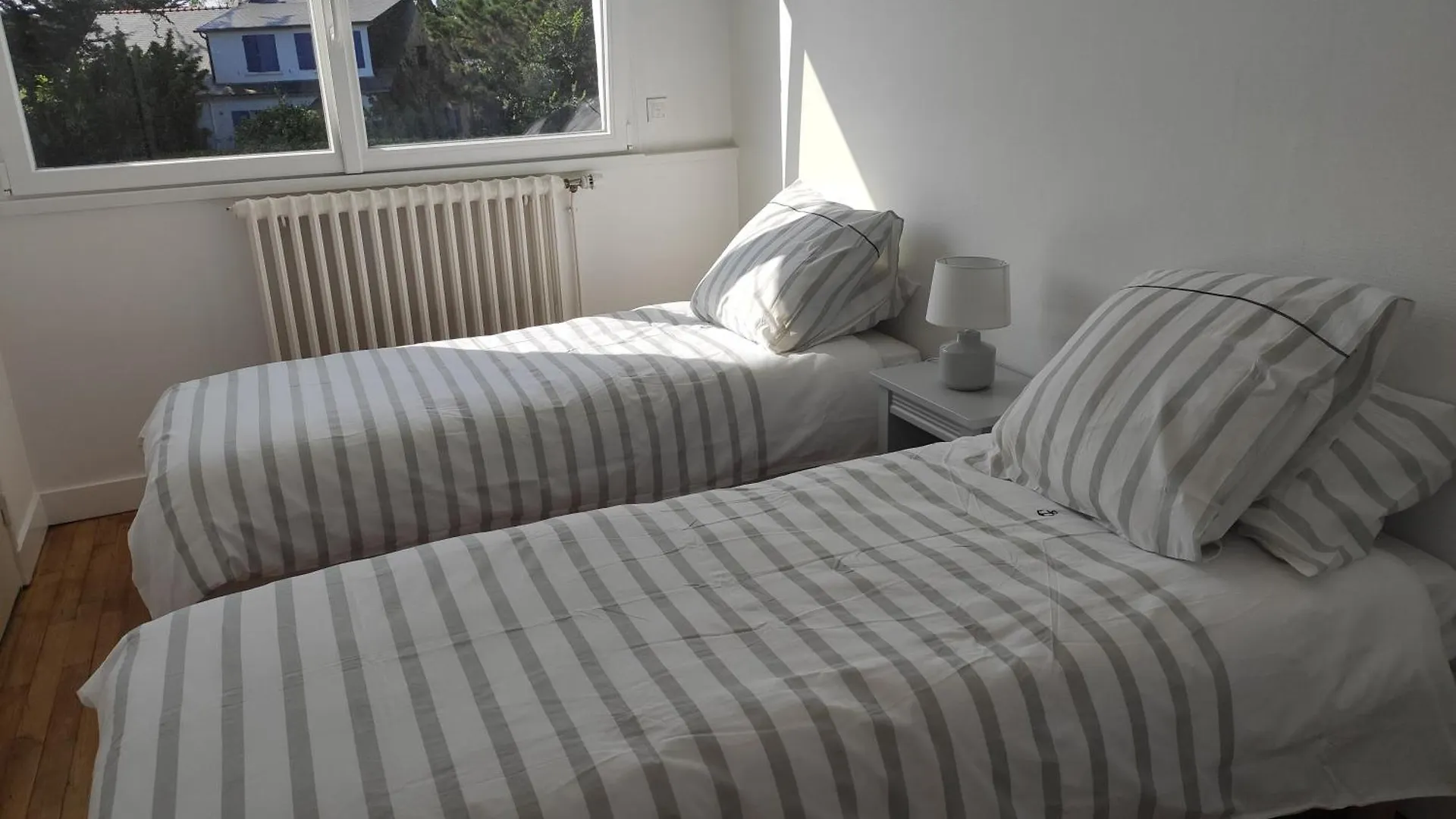 Maison 800 M De La Plage Pour 9 Personnes Saint-Gildas-de-Rhuys 0*,  Franciaország